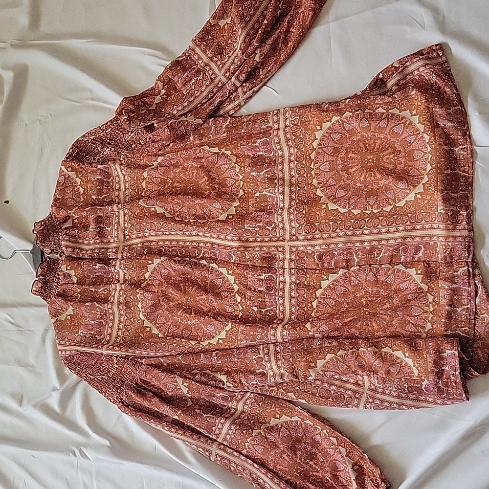Blouse - Picture 2 of 2